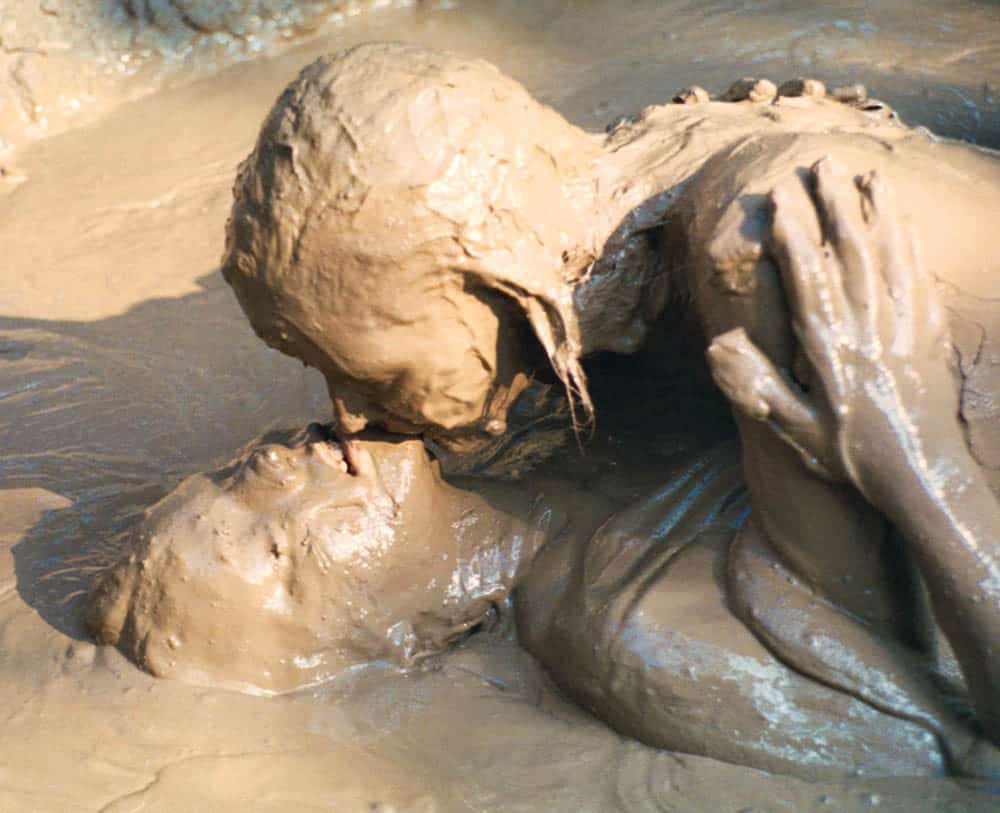 Sex In The Mud 19