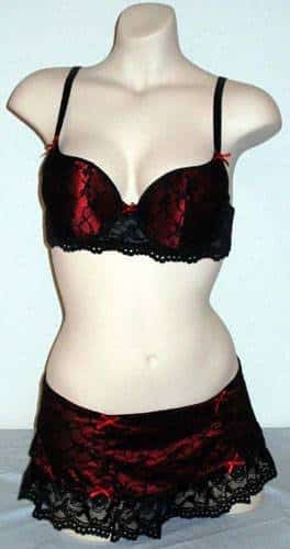 LaMariposa Red and black